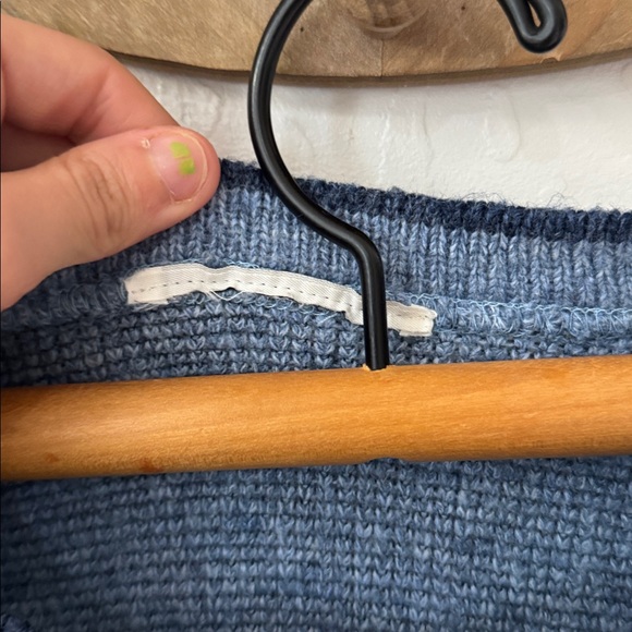 Vintage Fair Isle Sweater Women’s Small Blue Snowflake Adele Knitwear USA 90s - Picture 4 of 9